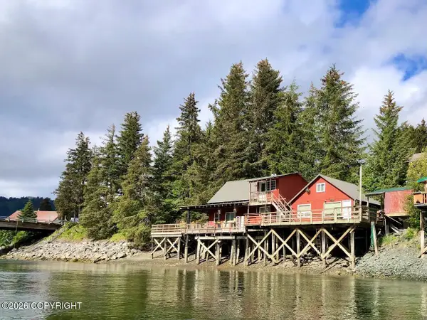 230 Kachemak Street, Seldovia, AK 99663