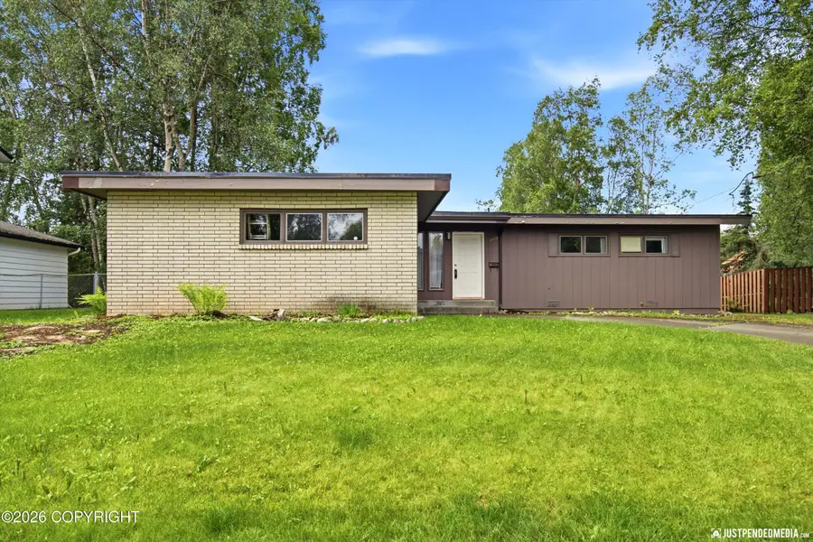 2952 Madison Way, Anchorage, AK 99508 - #2