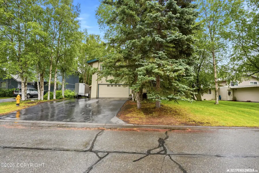 10045 Goodnews Circle, Anchorage, AK 99515 - #3
