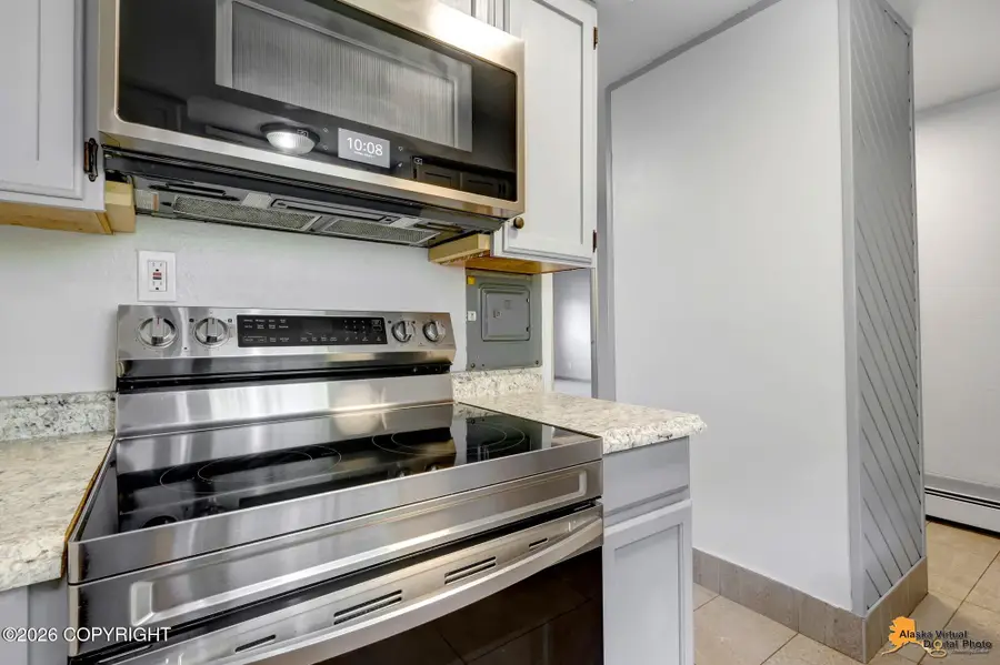 440 E 11th Avenue #B6, Anchorage, AK 99501 - #3