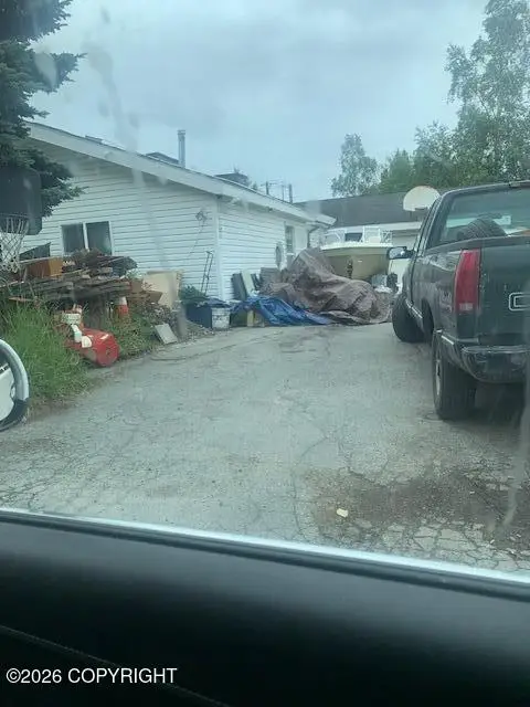 1000 W 39th Avenue, Anchorage, AK 99503