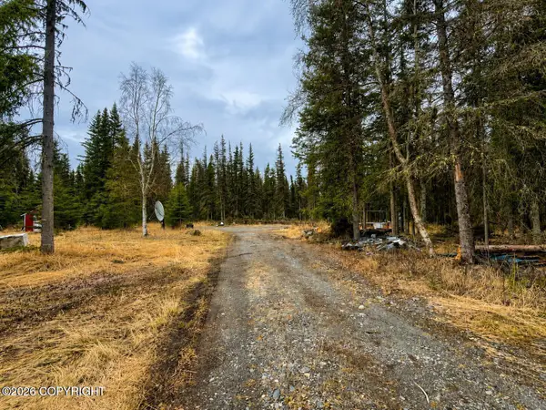 38175 Whispering Lane, Sterling, AK 99672