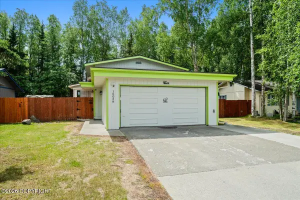 16038 Mammoth Circle, Eagle River, AK 99577
