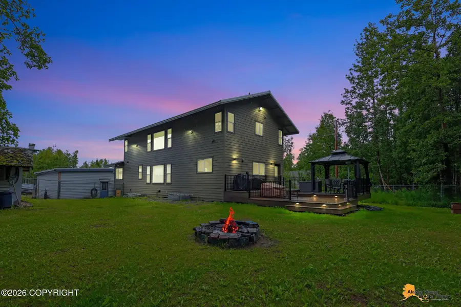 865 W Wilder Avenue, Wasilla, AK 99654 - #2