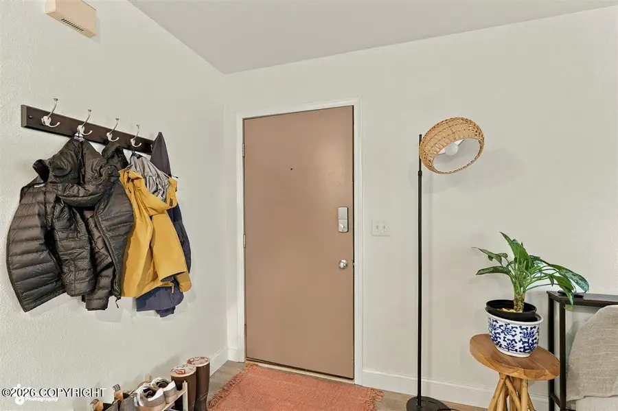1911 Congress Circle, Anchorage, AK 99507 - #3