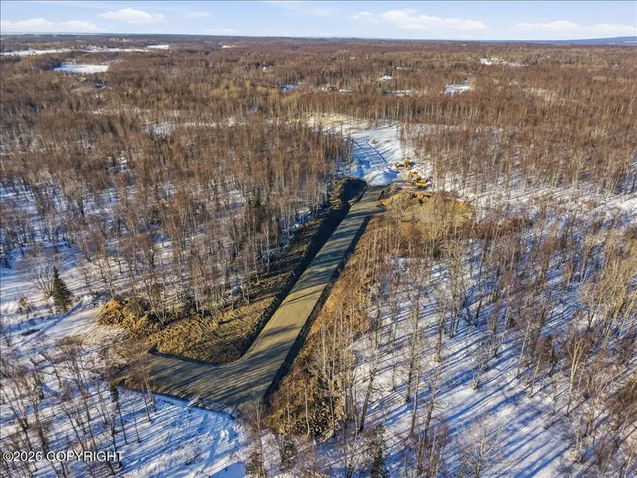 L8 B2 E Barry Circle, Wasilla, AK 99645 - #3