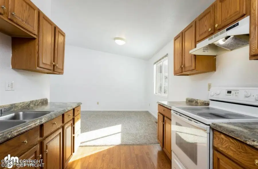 8150 Lamplighter Court, Anchorage, AK 99502 - Image #3