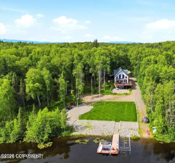 9815 N Rainbow Shores Road, Willow, AK 99688