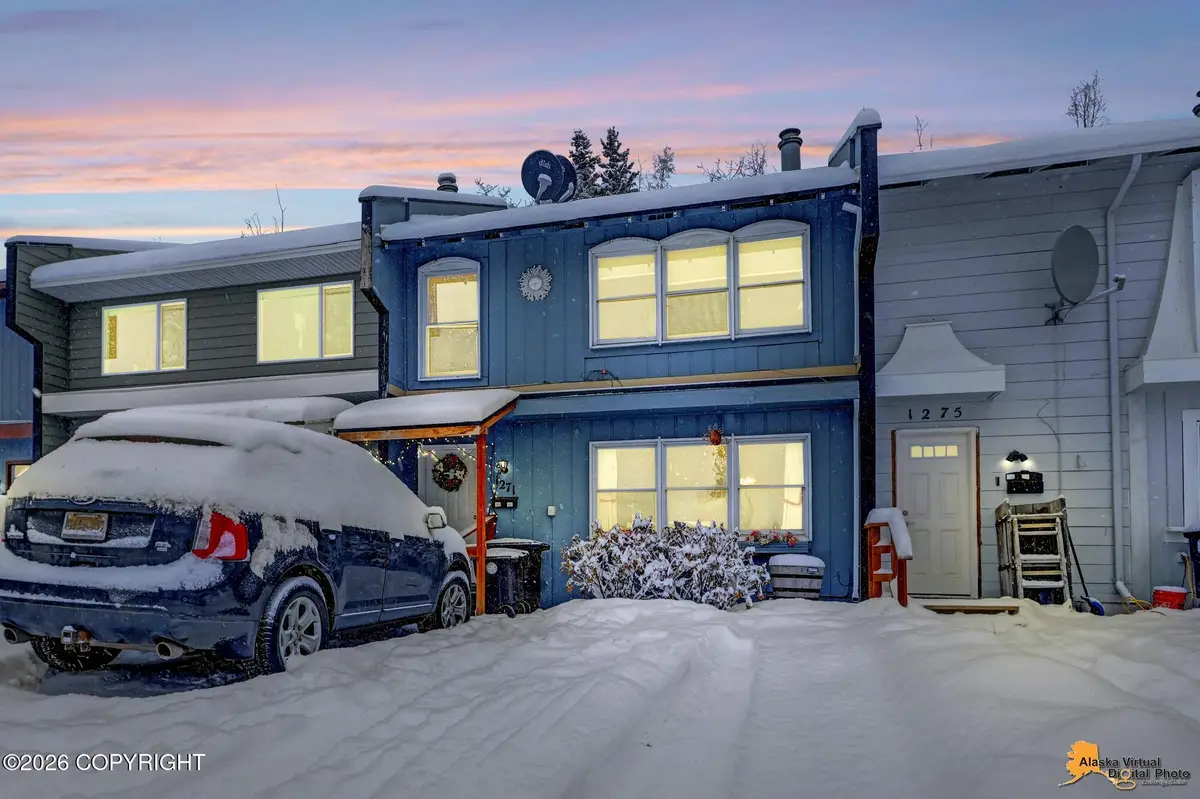 1271 Elegante Lane, Anchorage, AK 99501 - #1