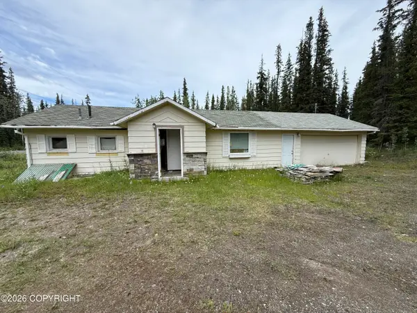 L1-2 W 1st Avenue, Tok, AK 99780