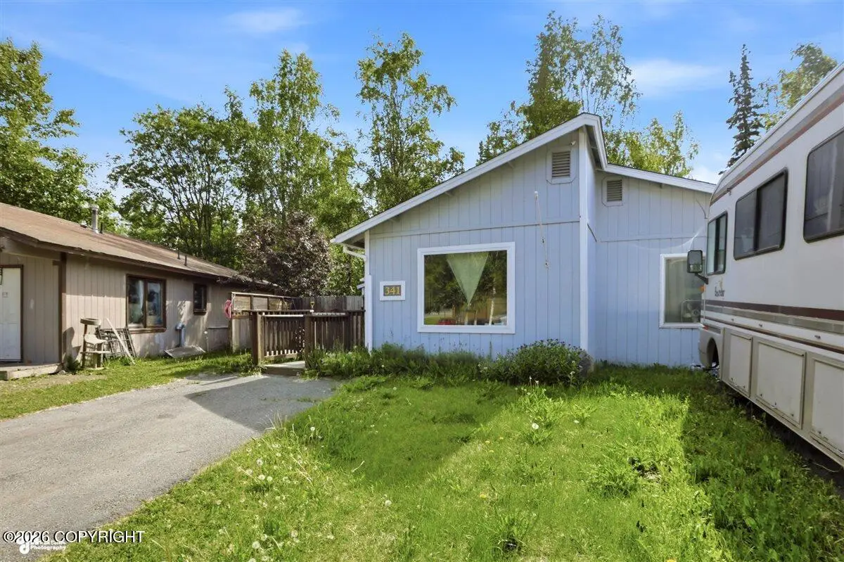 341 Dannilyn Circle, Anchorage, AK 99504 - #1