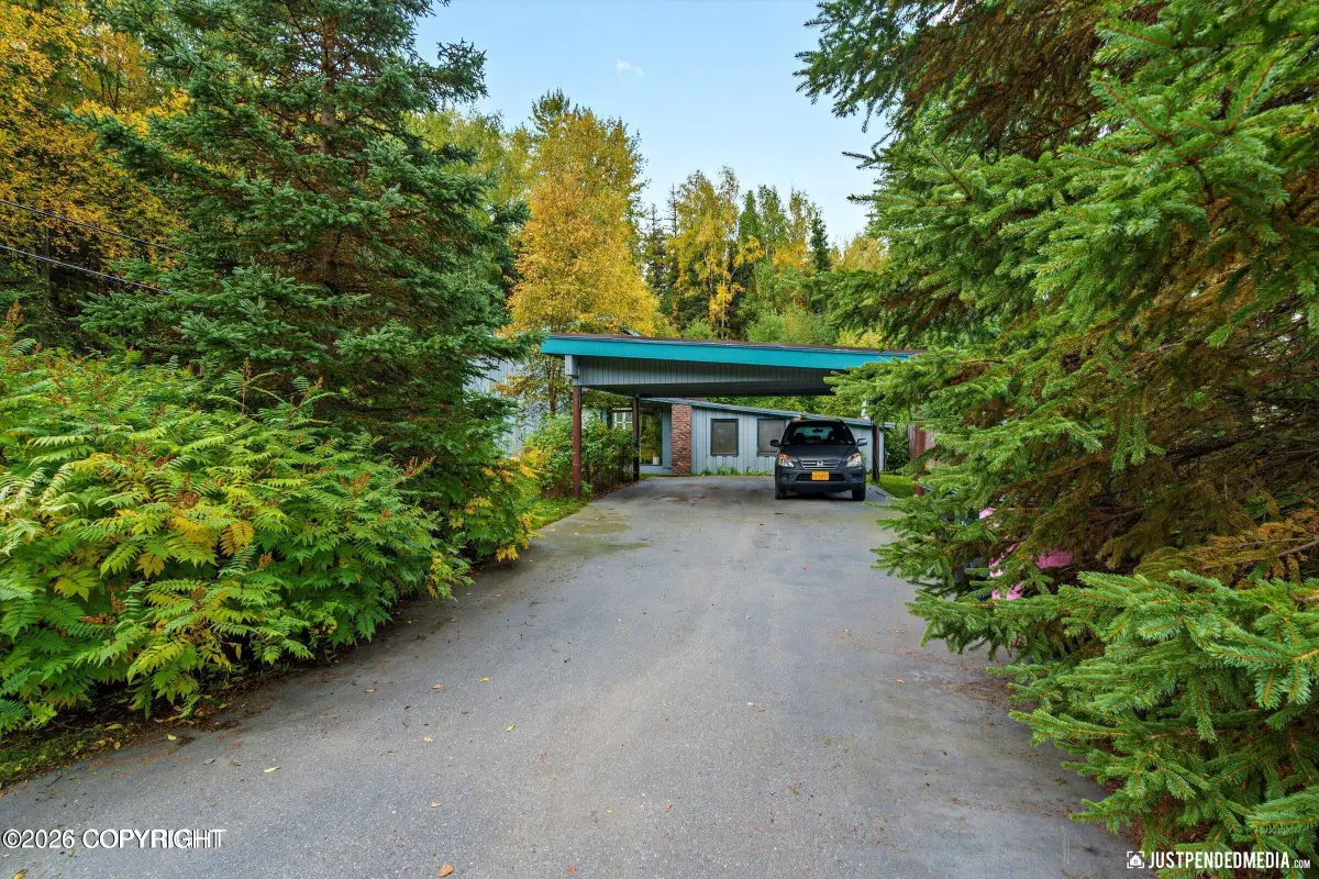 2140 Dawson Street, Anchorage, AK 99503 - #1
