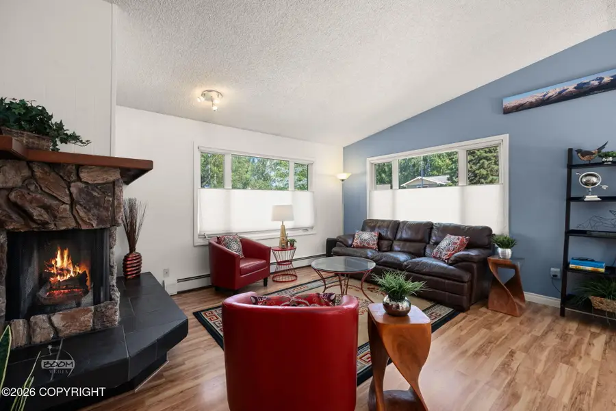 7010 Dickerson Drive, Anchorage, AK 99504 - #3