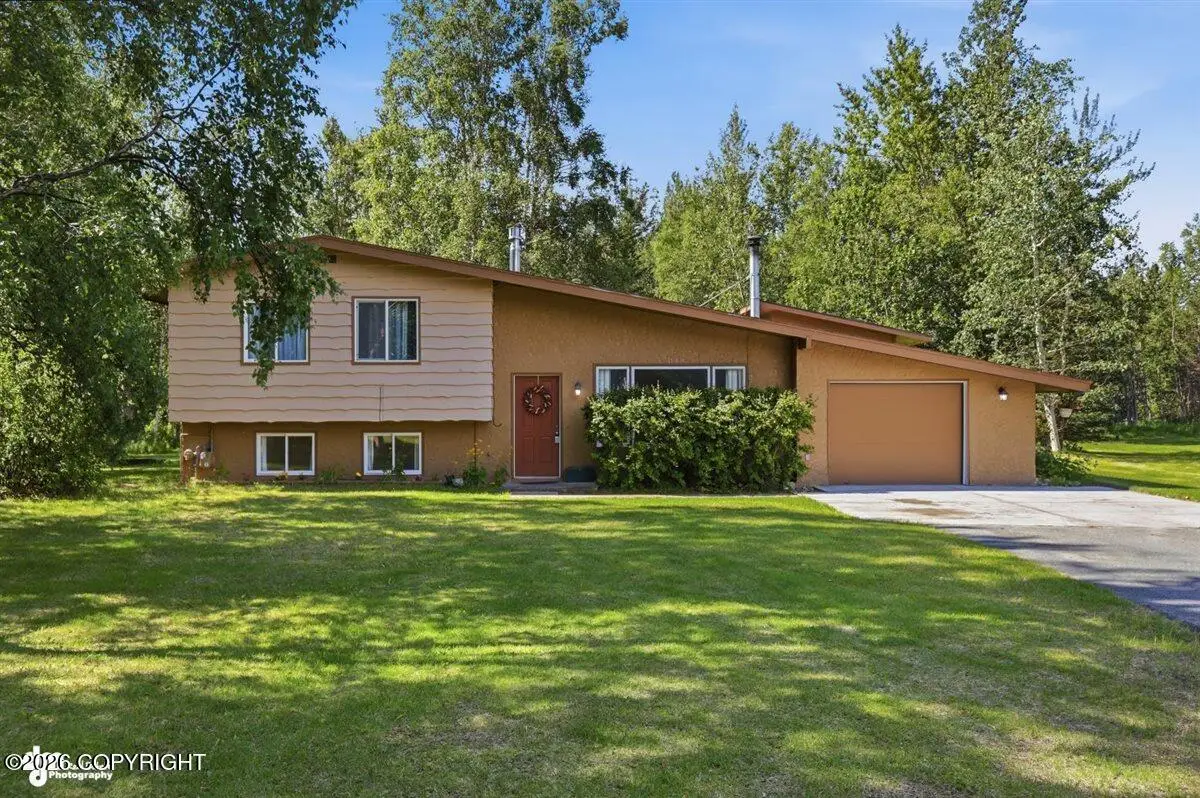 880 S Iris Circle, Palmer, AK 99645 - #1