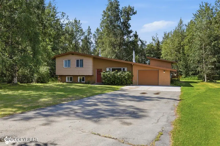 880 S Iris Circle, Palmer, AK 99645 - #3