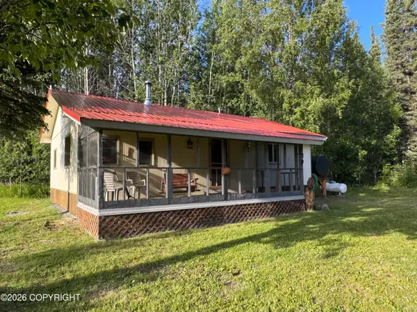 Mi .5 Nabesna Road, Slana, AK 99586
