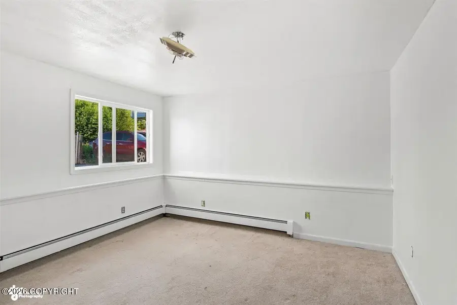 5929 E 21st Avenue, Anchorage, AK 99504 - #3