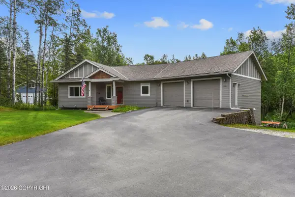 5920 E Summit Circle, Wasilla, AK 99654