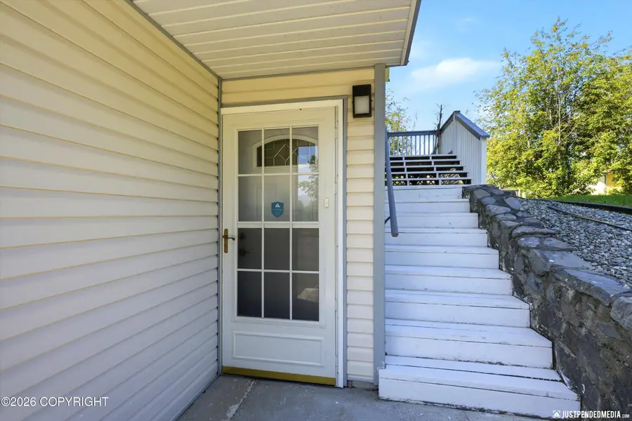3100 Amber Bay Loop, Anchorage, AK 99515 - #3