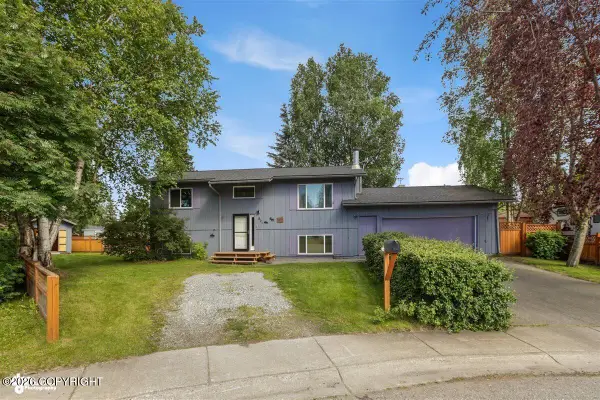 821 Jay Circle, Anchorage, AK 99504