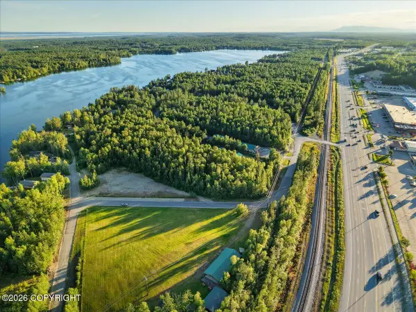 480 W Hjellen Drive, Wasilla, AK 99654
