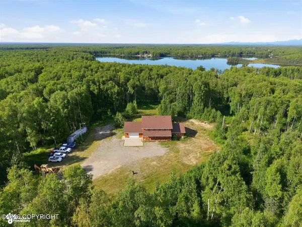 26675 W Crystal Lake Road, Willow, AK 99688