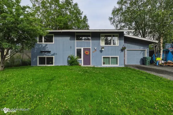 3511 Scarlet Place, Anchorage, AK 99517