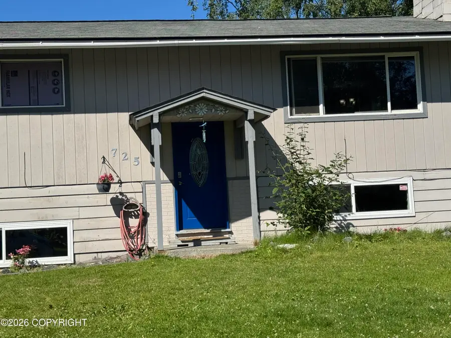725 W 72nd Avenue, Anchorage, AK 99518 - #2