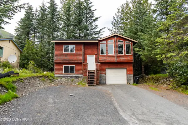 1904 Dora Way, Seward, AK 99664