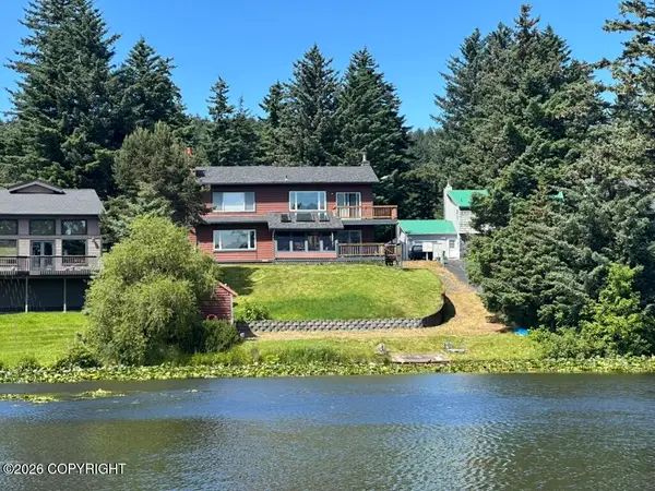 1420 Larch Street, Kodiak, AK 99615