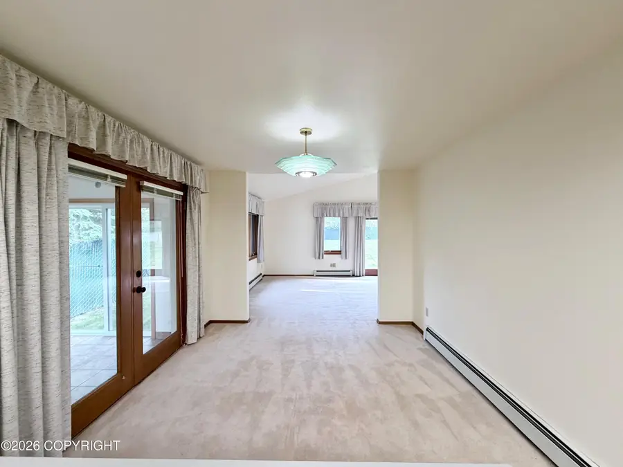 1012 W 20th Avenue, Anchorage, AK 99503 - #3