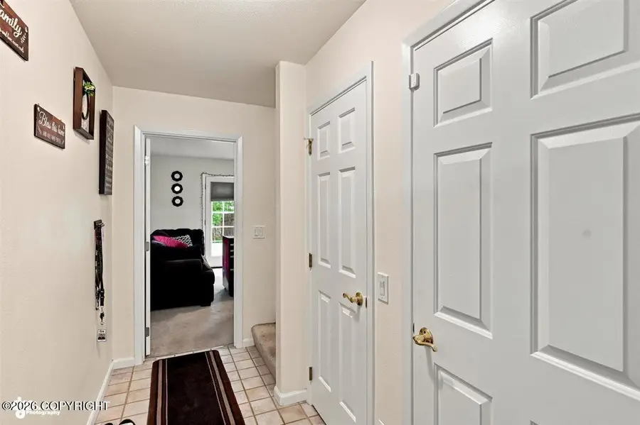 2511 Eleusis Circle, Anchorage, AK 99502 - #2