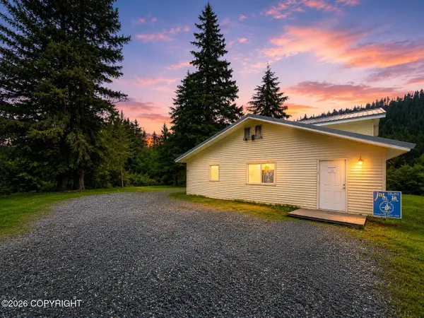 814 Lake Avenue, Cordova, AK 99574