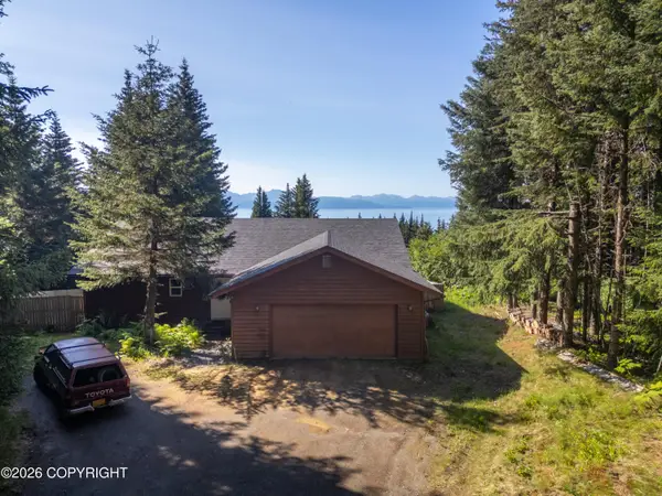 4352 S Park Circle, Homer, AK 99603