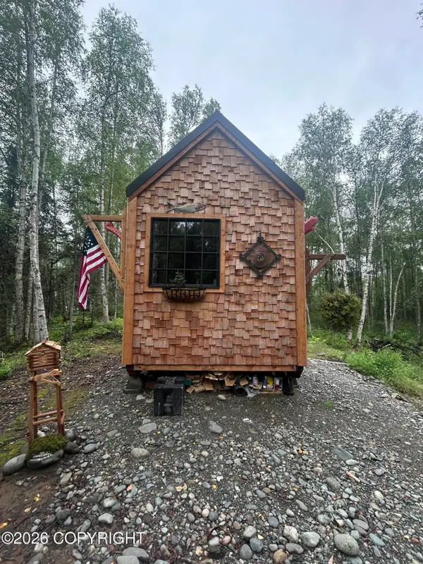17172 E Trapper George Circle, Talkeetna, AK 99676