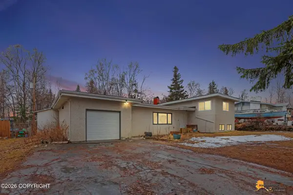 537 W 74th Avenue, Anchorage, AK 99518