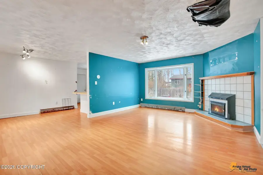 537 W 74th Avenue, Anchorage, AK 99518 - #2
