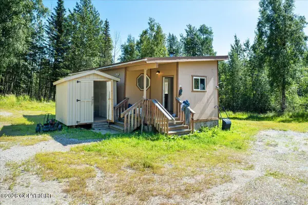 7801 S Blarney Circle, Wasilla, AK 99623