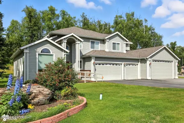 5620 S Hanson Loop, Wasilla, AK 99623