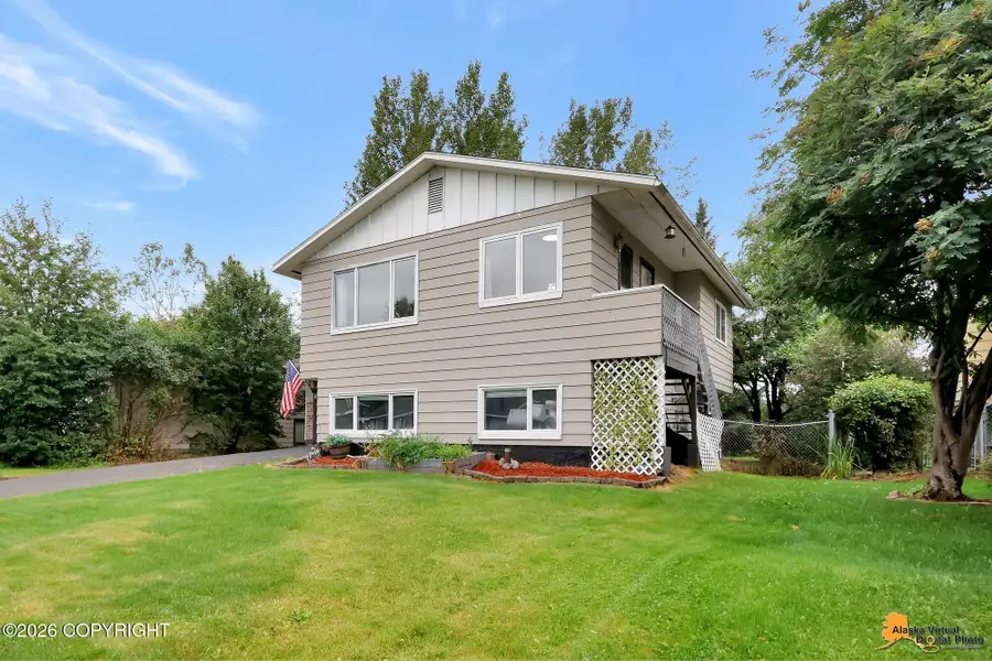 4931 E 5th Avenue, Anchorage, AK 99508 - #2