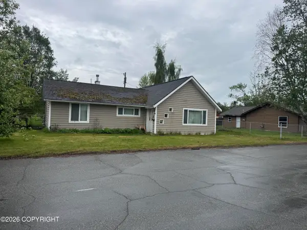 6002 Acheson Lane, Anchorage, AK 99504