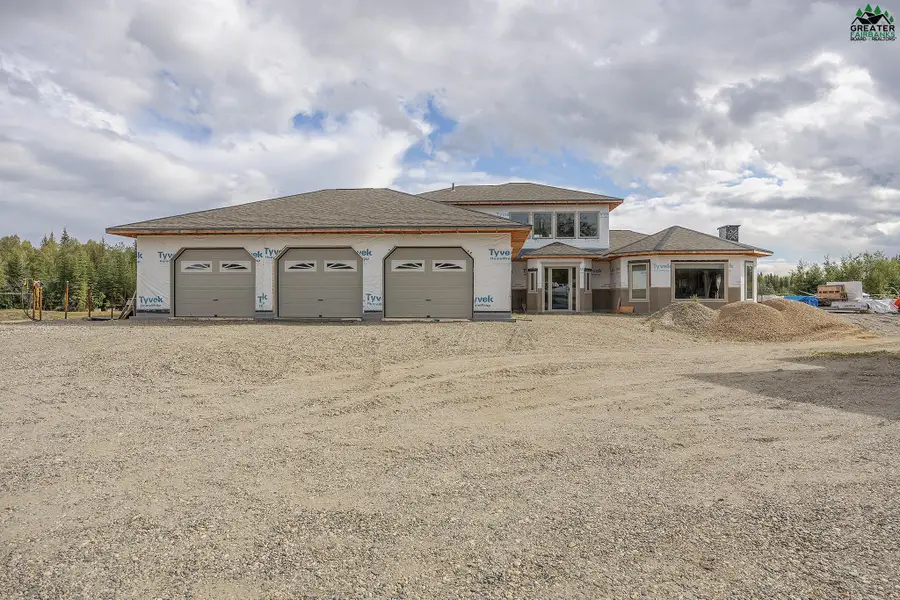 1206 S CROWN ROAD, Fairbanks, AK 99709 - #2