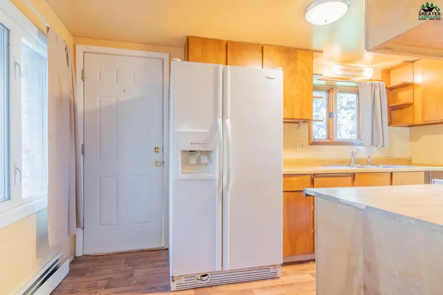 204 ANTOINETTE AVENUE, Fairbanks, AK 99701 - #3
