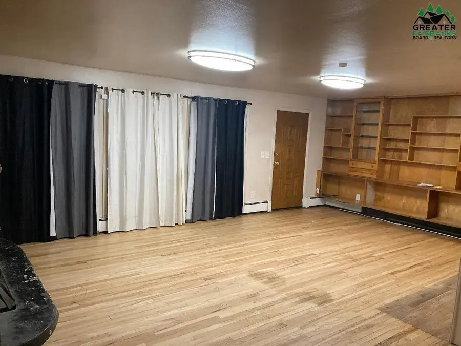 1010 GILMORE STREET, Fairbanks, AK 99701 - #3