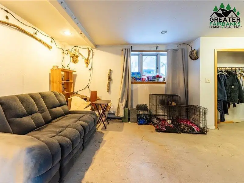 312 ANTOINETTE AVENUE, Fairbanks, AK 99701 - #3