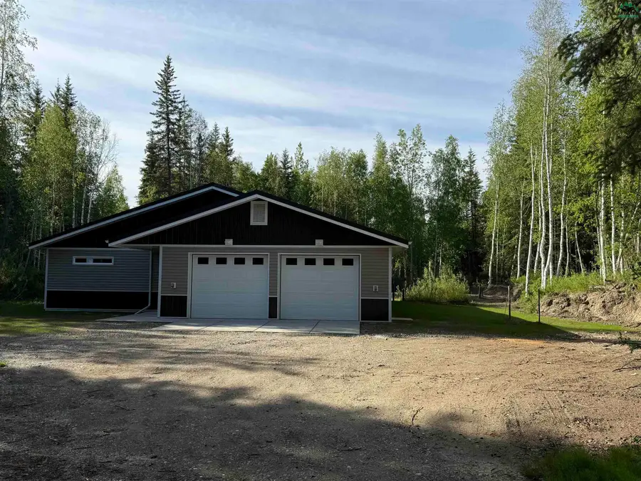 2365 RIDDLE COURT, North Pole, AK 99705 - #2