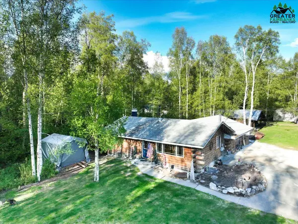 2444 SINGA STREET, North Pole, AK 99705