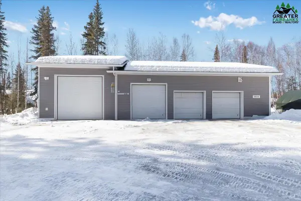 3035 TREATY STREET, North Pole, AK 99705