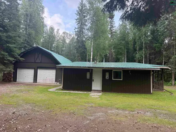 1118 WILLIAMS ROAD, North Pole, AK 99705