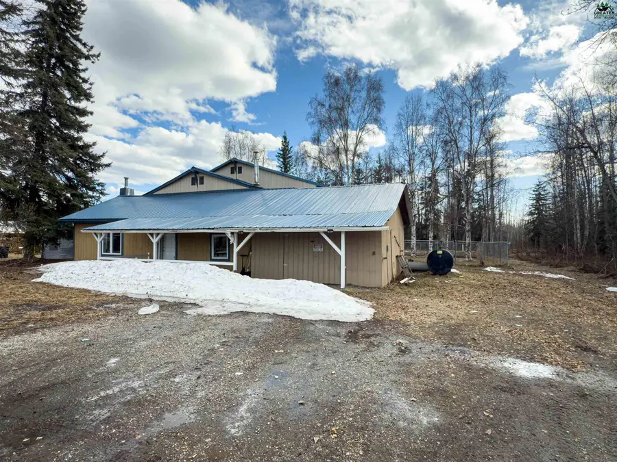 2225 BADGER ROAD, North Pole, AK 99705 - #2